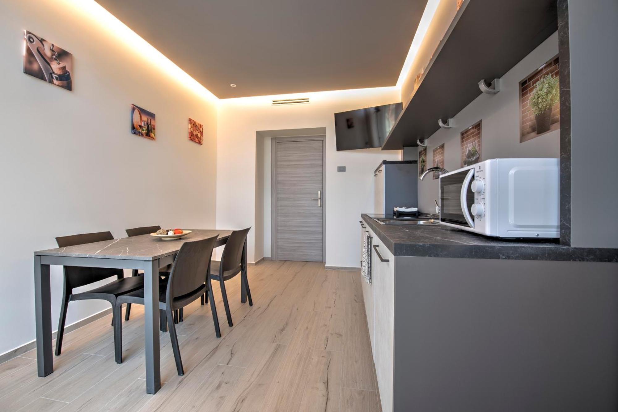 243B - Appartamento Mignon - Sara Home Chiavari, 200Metri Dal Mare Экстерьер фото